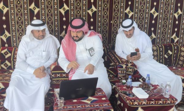 جمعية التراث ببارق وبنك التنمية يناقشان دعم الأسر المنتجة