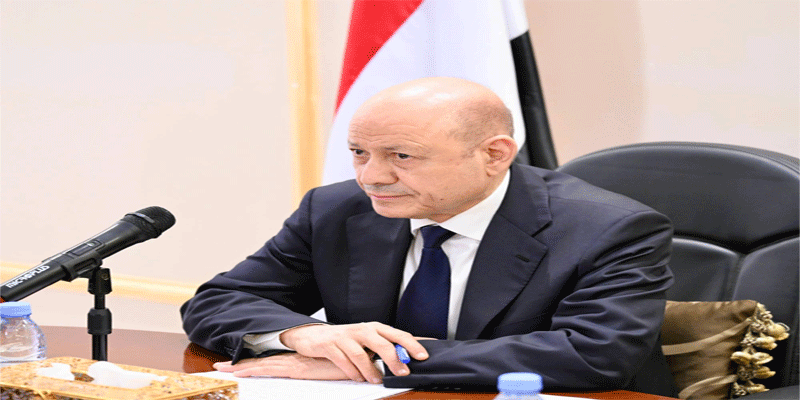 العليمي لن نسمح بانتهاك أجوائنا ونطالب مجلس الأمن بالردع