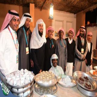 الشيخ العريفي في زيارته لمهرجان الغضا  شاهدت التراث السعودي بنكهة قصيمية