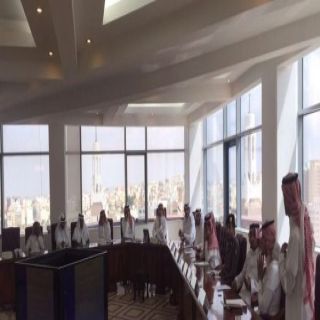 أمين #عسير يرأس اجتماع اللجنة التنفيذية للمناسبة بحضور نائب رئيس السياحة