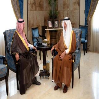 مستشار خادم الحرمين الشريفين أمير مكة المكرمة يستقبل وزير الشؤون البلدية