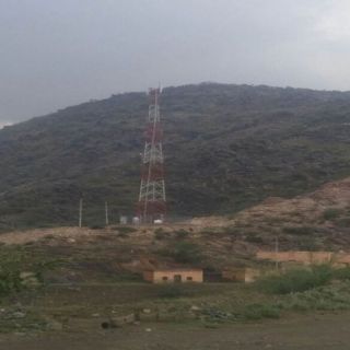 برج إتصالات صامت بقرية المبنى بمحافظة #بارق يُثير استياء الأهالي