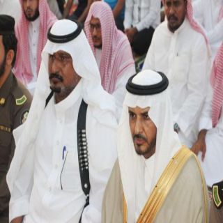 نيابة عن مُحافظ #بارق "الشهري" يُؤدي صلاة عيد الأضحى بمُصلي العيد وسط الأمُحافظة