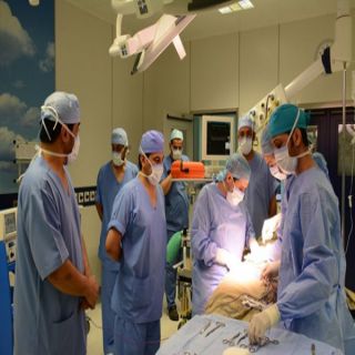 مركز جراحة السمنة يجري 6 عمليات نوعية وصلت بعض الأوزان 210كيلو