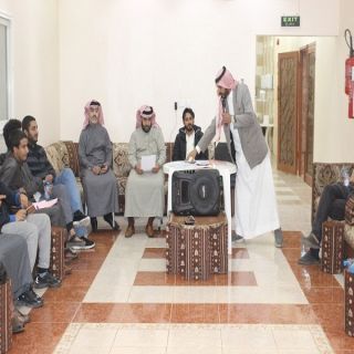 برعاية مُدير المؤسسة إخاء أبها  تقيم ورشه عمل لأبناءها