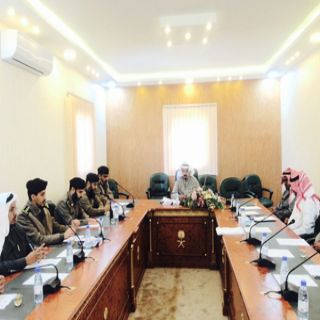 محافظ #المندق يرأس اللجنة الفرعية للدفاع المدني