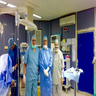 فريق طبي بمستشفى الأمير عبد المحسن بالعلا ينجح في انقاذ حياة عشريني تعرض للطعن