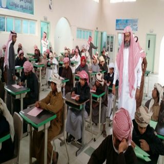 "بالغنيم" يقف على سير العمل في مدرسة هجرة الخن بـ #الأحساء