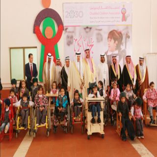 الأميران سلطان بن سلمان وفيصل بن سلمان يزوران مركز رعاية الأطفال المعوقين بالمدينة