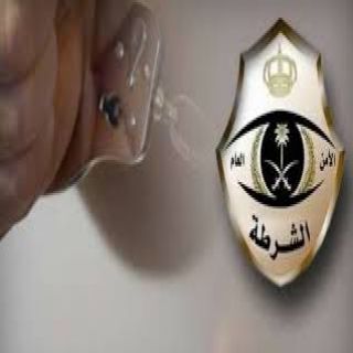 شرطة #جدة ضبط تشكيل عصابي قاموا بالترصد لعملاء البنوك وسلبهم