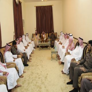 رئيس مركز ثلوث المنظر يستقبل المُبايعين لولي العهد مساء اليوم