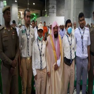 الشيخ السديس يلتقي أفراد الكشافة المشاركين في خدمة قاصدي المسجد الحرام