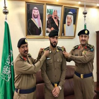 العميد المنتشري يُقلد عدد من ضباط مدني #الباحة رُتبهم الجديدة