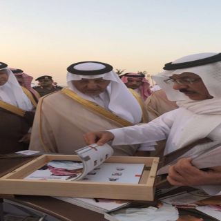 الأمير خالد الفيصل يشيد بالدور الريادي لمركز الملك سلمان للإعاقة في دعم قضايا المعوقين
