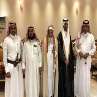 بالصور - سلطان الدريبي يحتفل بزواجه في قصر السلطان بـ #محايل عسير