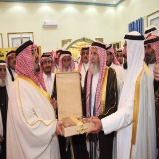 عسير -قبيلة عثمان بني بشر تحتفل بالشيخ ابن ثقفان عقب تنصيبه شيخ شمل