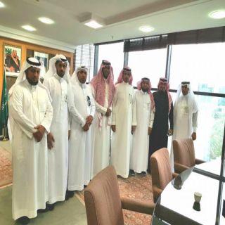 رئيس وأعضاء بلدي #بارق يزورون أمين عام المجالس البلدية في الوزارة