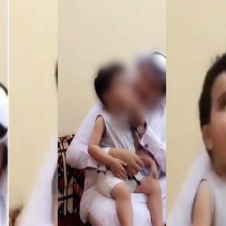 شرطة النعيرية تتوصل إلى مواطن ظهر في مقطع يمكن احد الاطفال ويدفعه على التدخين