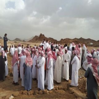جموع المصلين بمركز حميد العلايا تشيع شهيد الواجب الجندي أول عسيري
