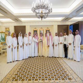الأمير فيصل بن مشعل يستقبل عدداً من أعضاء مجلس شباب القصيم