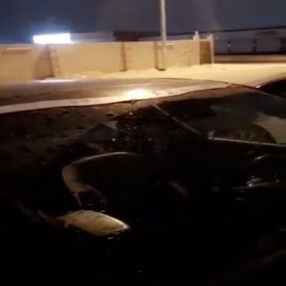 فيديو -العمري ينجو من صاعقة رعدية اثناء التصوير لها في #جدة
