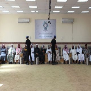 صناعي ابها ينظم لقاء أولياء الأمور ويكرم 20 متفوقا *