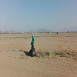 بلدية #بارق ترفع 2 طن نفيات من الأراضي المُحيطة بمنتزه خبت آل حجري