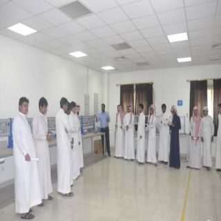 تقنية #محايل تستقبل وفداً من ثانوية حكيم بن حزام بقنا