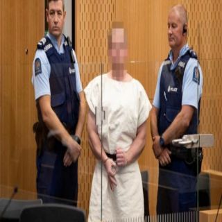منفذ الهجوم الإرهابي في "نيوزيلاندا" يمثل أمام المحكمة بتهمة القتل
