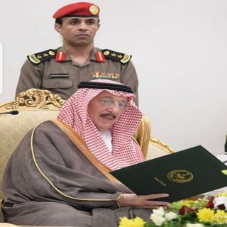 أمير منطقة جازان يكرم حفظة كتاب الله بجمعية تحفيظ القران الكريم
