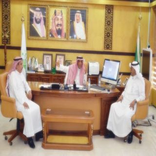 أمين حائل يستقبل مدير شركة الاتصالات السعودية بحائل