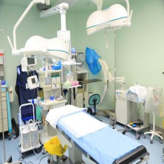 مستشفى الأسياح العام ينقذ حياة طفلة تعاني تجمع دموي في البطن