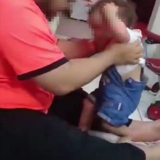 شرطة الرياض تقبض على مُعنف طفلة ظهر في مقطع فيديو