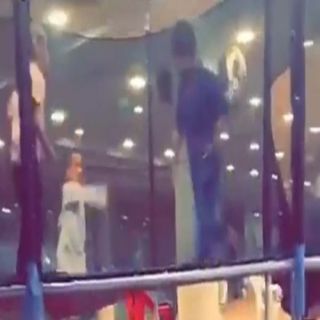 الشؤون الإسلامية تُحقق في فيديو مُتداول لإلعاب اطفال في إحدى المساجد