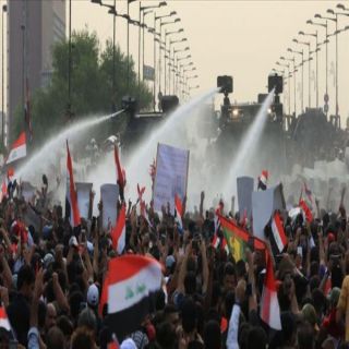 الحكومة العراقية بدعم وضغط من إيران تواصل قمع التظاهرات الشعبية