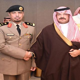 أمير عسير يُقلد نائب مدير شرطة المنطقة رتبته الجديدة