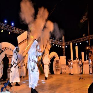 فرقة بيارق رجال الحجر تُنظم أمسية ثقافية بمهرجان محايل الشتوي