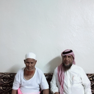 والد الزميل "ال غيلان" يغادر مجاردة العام بعد عارض صحي الم به