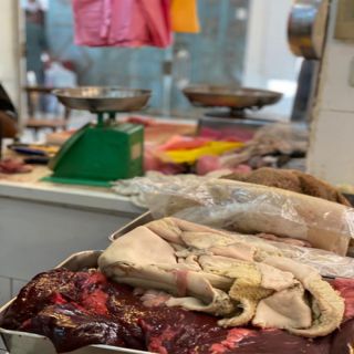 بلدية جدة التاريخية تُغلق (181)من المحال وتُصادرة طن من اللحوم الفاسدة