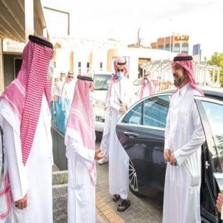 الوزير الحقيل يزور #الباحة ويقف على عدد من المشاريع التنموية في المنطقة