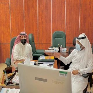 البناوي" يزور #بلدية_بارق و"المرضي" يطلعه على أعمال البلدية