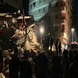 وفاة 3 وإصابة 23 آخرين في إنهيار مبنى من 10 طوابق شرق القاهرة