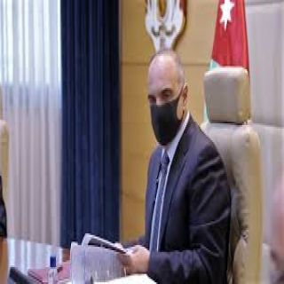 وسائل إعلامية :نقل رئيس الوزراء الأردني إلى المستشفى
