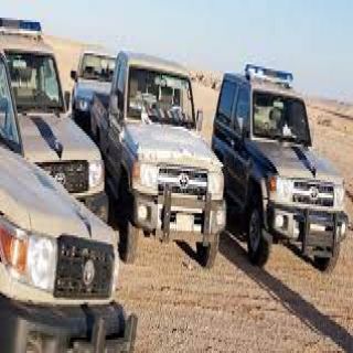 دوريات المُجاهدين تضبط 370كيلوجرام بحوزة عدد من المهربين بـ #جازان