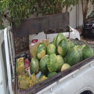 #أمانة_جدة تزيل 20 بسطة عشوائية ومصادرة 9 أطنان من الخضروات