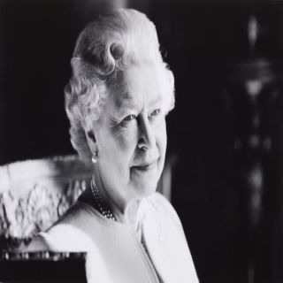 وفاة الملكة إليزابيث الثانية بعد 70 عاما من الحكم