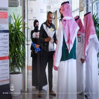 لحظة وصول السيامي العراقي "عمر وعلي" لمطار الملك خالد في الرياض