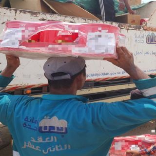 في #جدة الأمانة تُحبط توزيع 4 طن من المواد الغذائية منتهية الصلاحية
