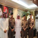 مديرالأمن العام اللواء عثمان المحرج يُكرم رجل أمن ومواطن بمنطقة الباحة