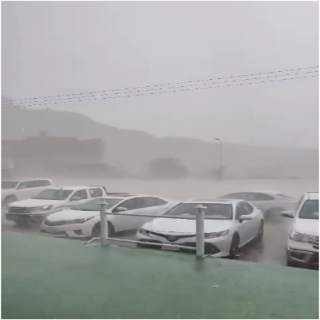 فيديو- هواة الطقس يوثقون أمطار أحد ثربان